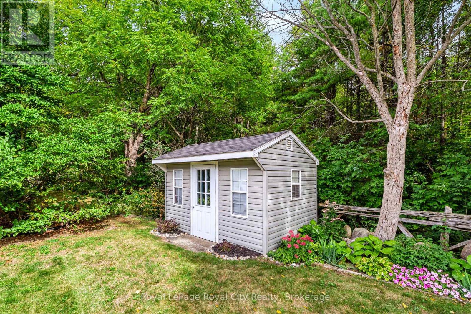 142 MILNE PLACE - 36