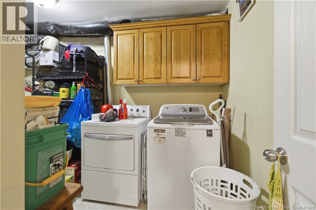 #14 185 Reynolds Street - Image 25