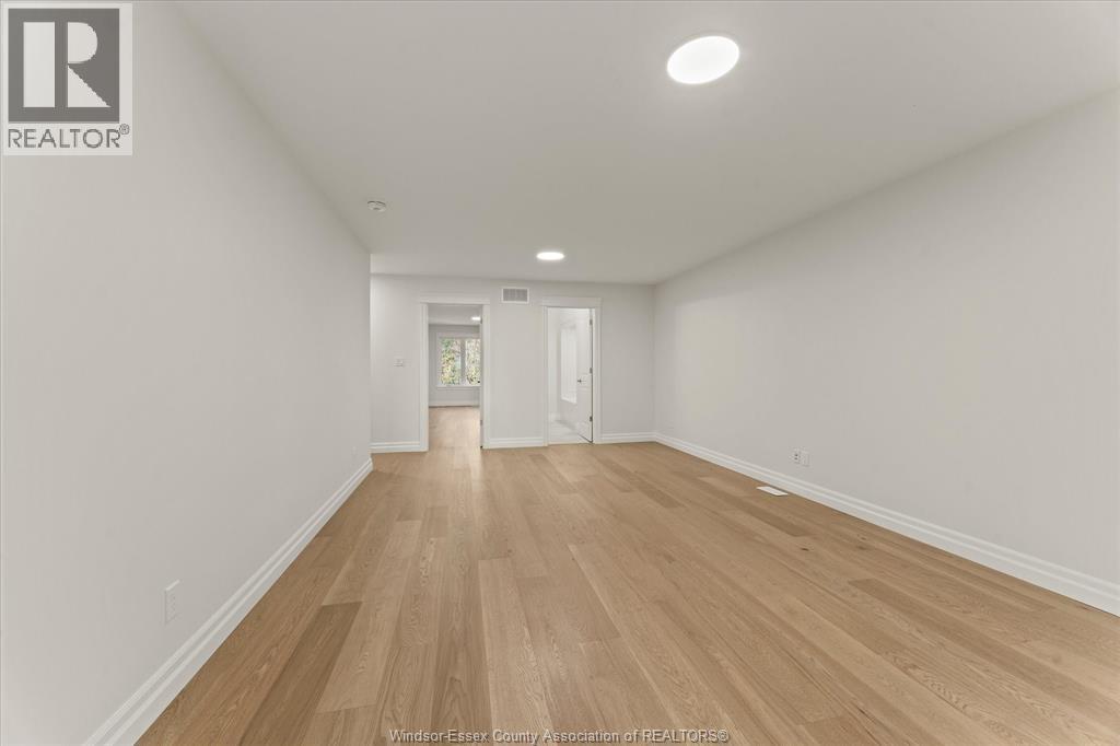 3225 TULLIO DRIVE - 33