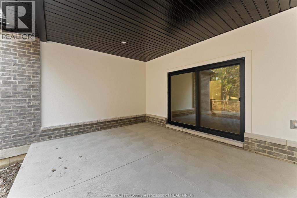 3225 TULLIO DRIVE - 43