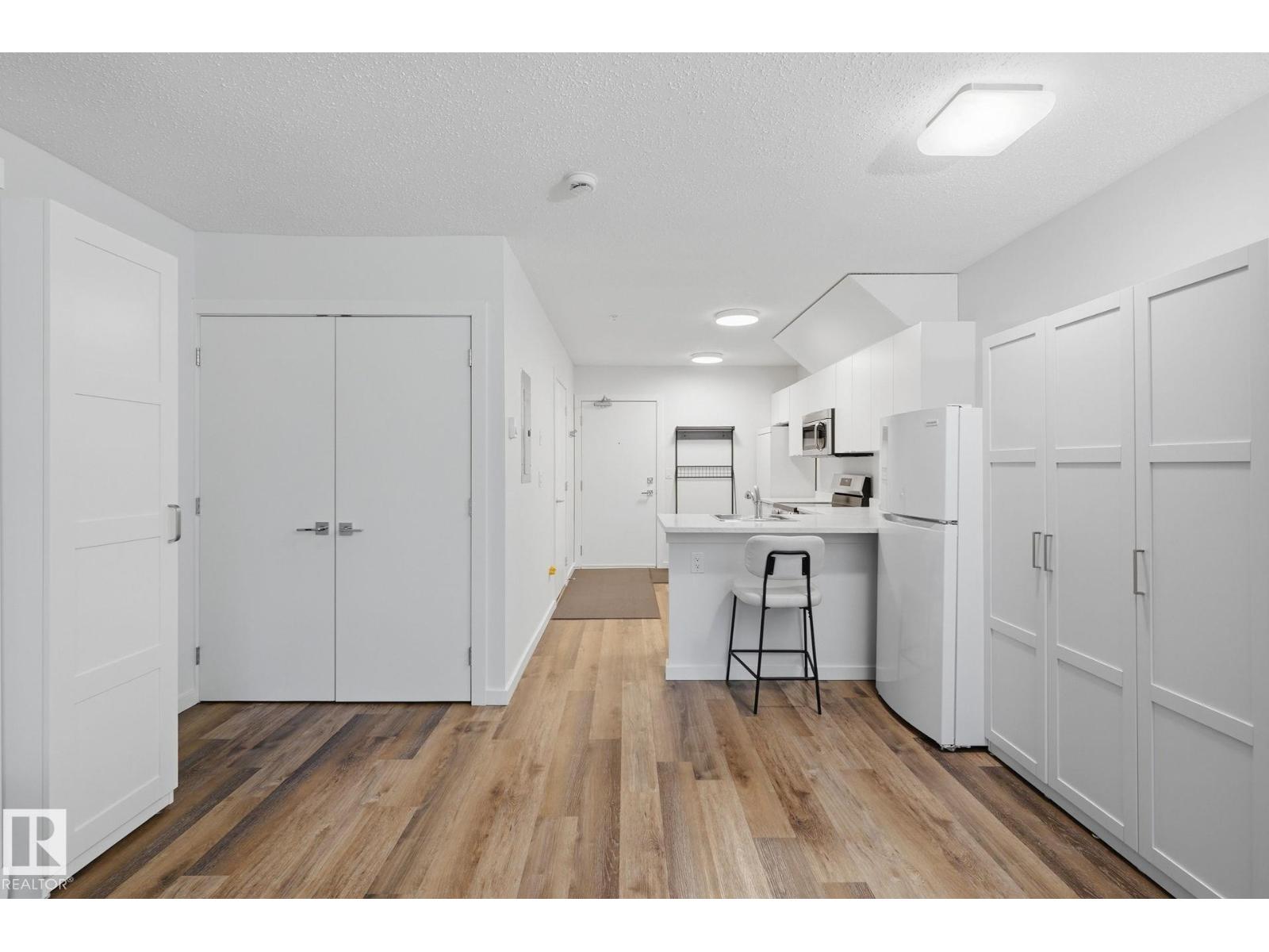#111 610 CALAHOO RD - 11