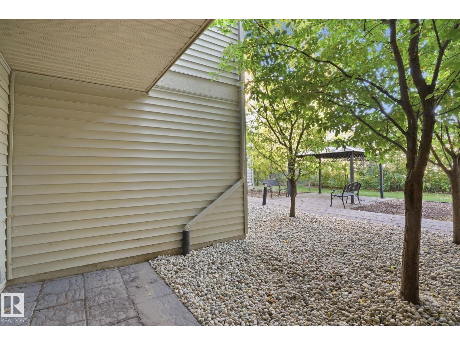 #111 610 CALAHOO RD - 23