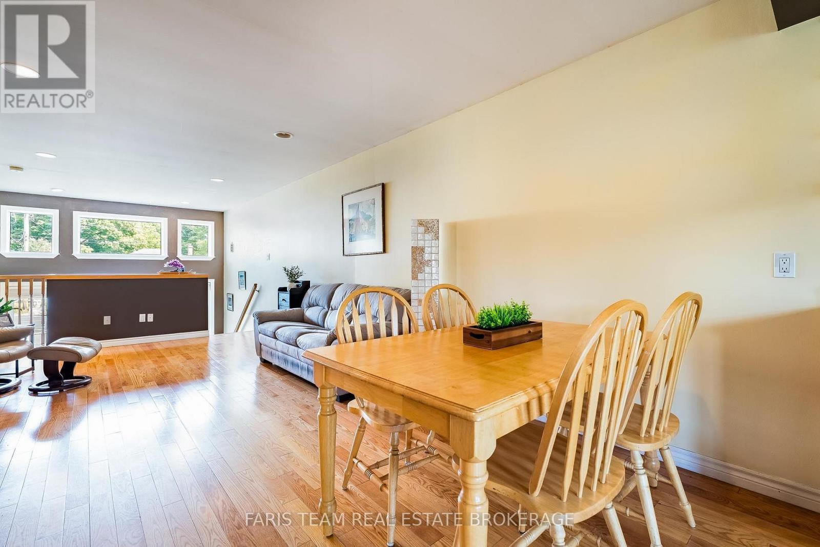 56 CHURCH STREET S - Image 12