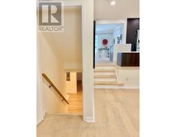 315 Roywood Crescent, Newmarket, ON L3Y1A6 Photo 34