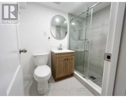 345 Centre Street E, Richmond Hill, ON L4C1B3 Photo 12