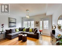 12 Mcgrath Avenue, Richmond Hill, ON L4S0K5 Photo 10