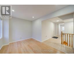 66 Prince Charles Way, Markham, ON L6C0M7 Photo 11