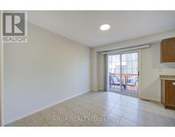 66 Prince Charles Way, Markham, ON L6C0M7 Photo 14