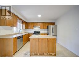 66 Prince Charles Way, Markham, ON L6C0M7 Photo 17