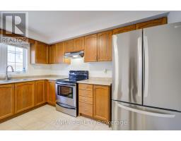 66 Prince Charles Way, Markham, ON L6C0M7 Photo 19