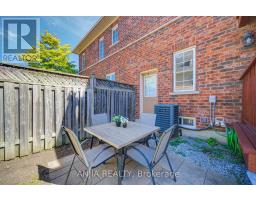 66 Prince Charles Way, Markham, ON L6C0M7 Photo 39