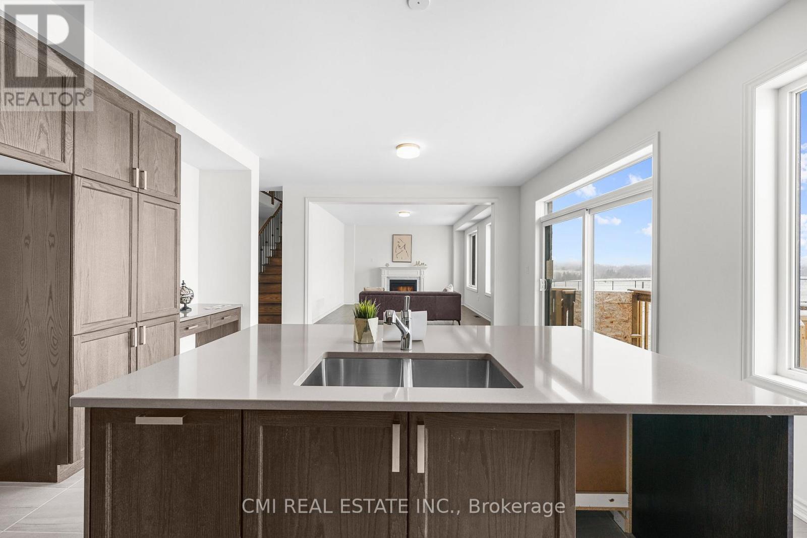 51 SPARROW WAY - 15