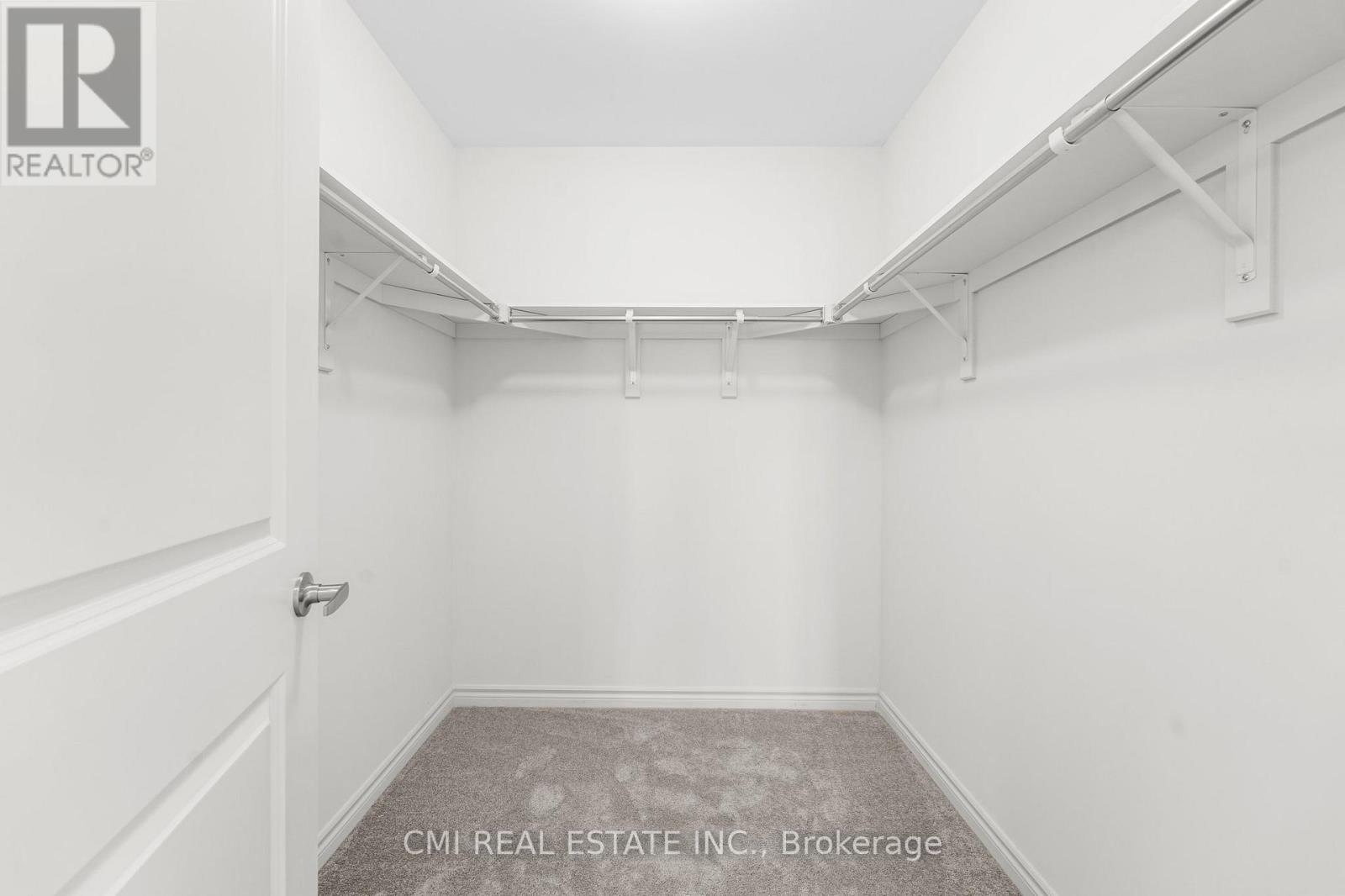 51 SPARROW WAY - 32