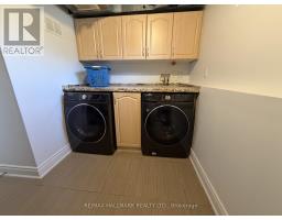 Bsmt - 190 Falstaff Avenue, Toronto, ON M6L3C3 Photo 12