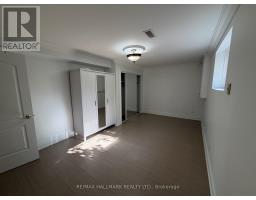Bsmt - 190 Falstaff Avenue, Toronto, ON M6L3C3 Photo 18