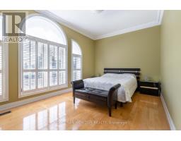 16 Rosegarden Drive, Brampton, ON L6P0E6 Photo 17