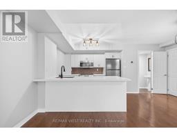 122 - 20 Elsie Lane, Toronto, ON M6P3N9 Photo 17