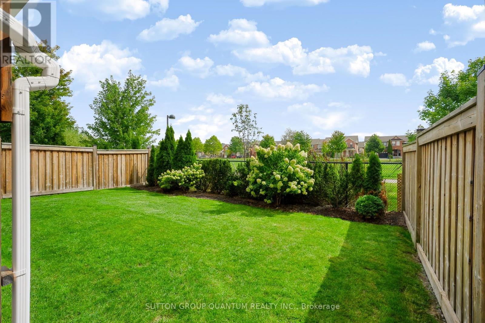 1487 ROLPH TERRACE - 46