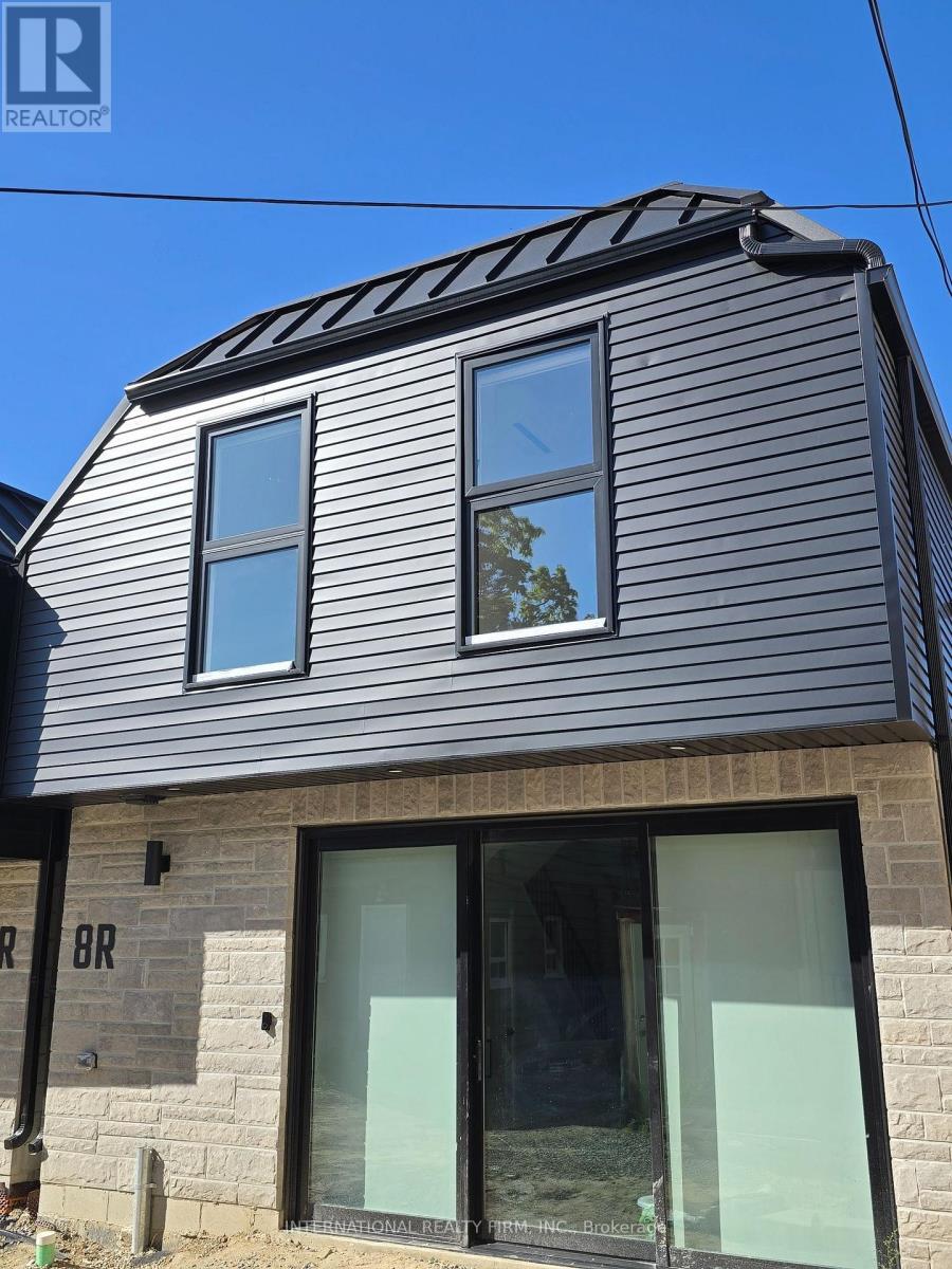 Photo of 8 Watt Avenue