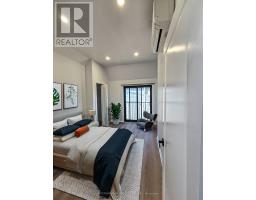 8r - 8 Watt Avenue, Toronto, ON M6M3R1 Photo 11