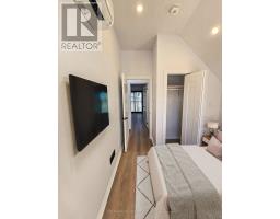 8r - 8 Watt Avenue, Toronto, ON M6M3R1 Photo 12