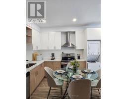 8r - 8 Watt Avenue, Toronto, ON M6M3R1 Photo 7
