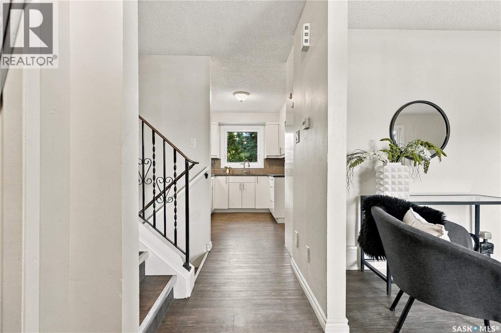 3718 Taylor STREET E, Saskatoon — photo 3