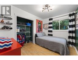 Family room - 20 Ridge Point Drive, St  Catharines, ON L2T2S9 Photo 7
