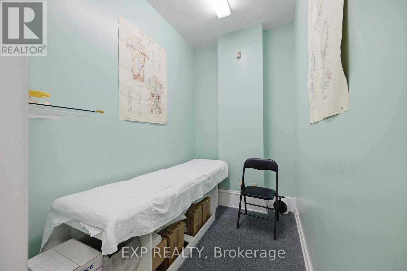 #451 & 453 453 CATHERINE STREET N - Image 8