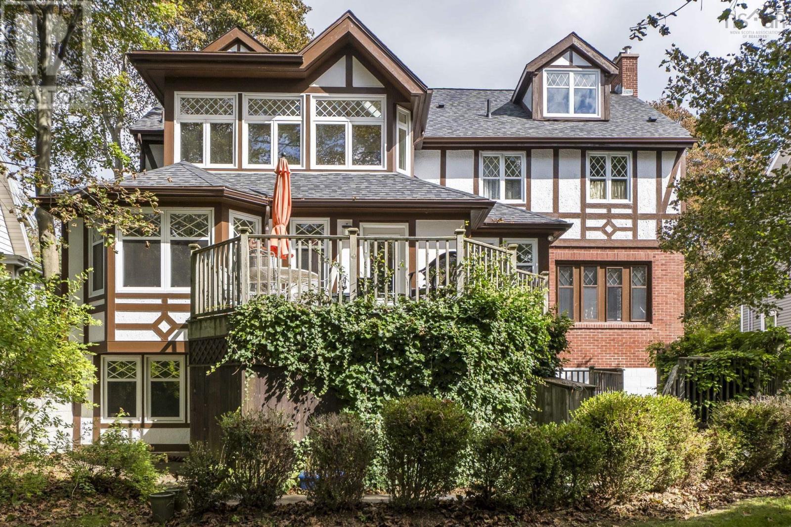 1950 Connaught Avenue - 2
