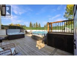9426 64 Avenue, Grande Prairie, AB T8W1B5 Photo 30