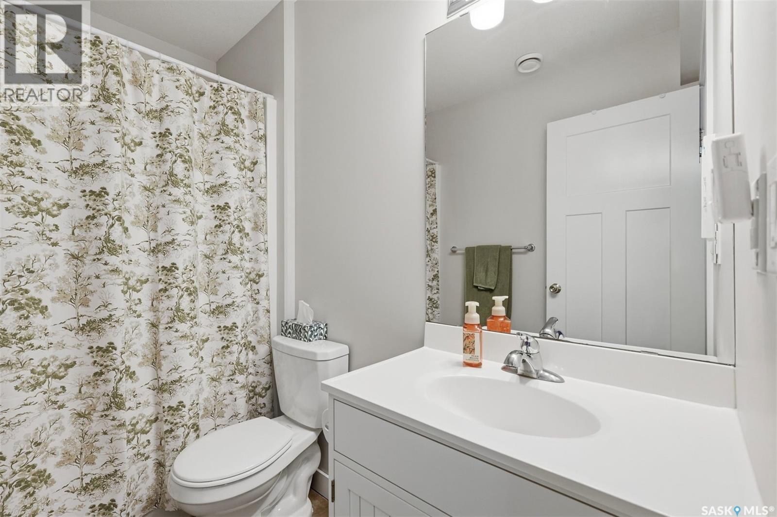 301 Haichert STREET W - Image 35