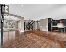 4 Aspen Cliff Close Sw, Calgary, AB T3H0L9 Photo 10