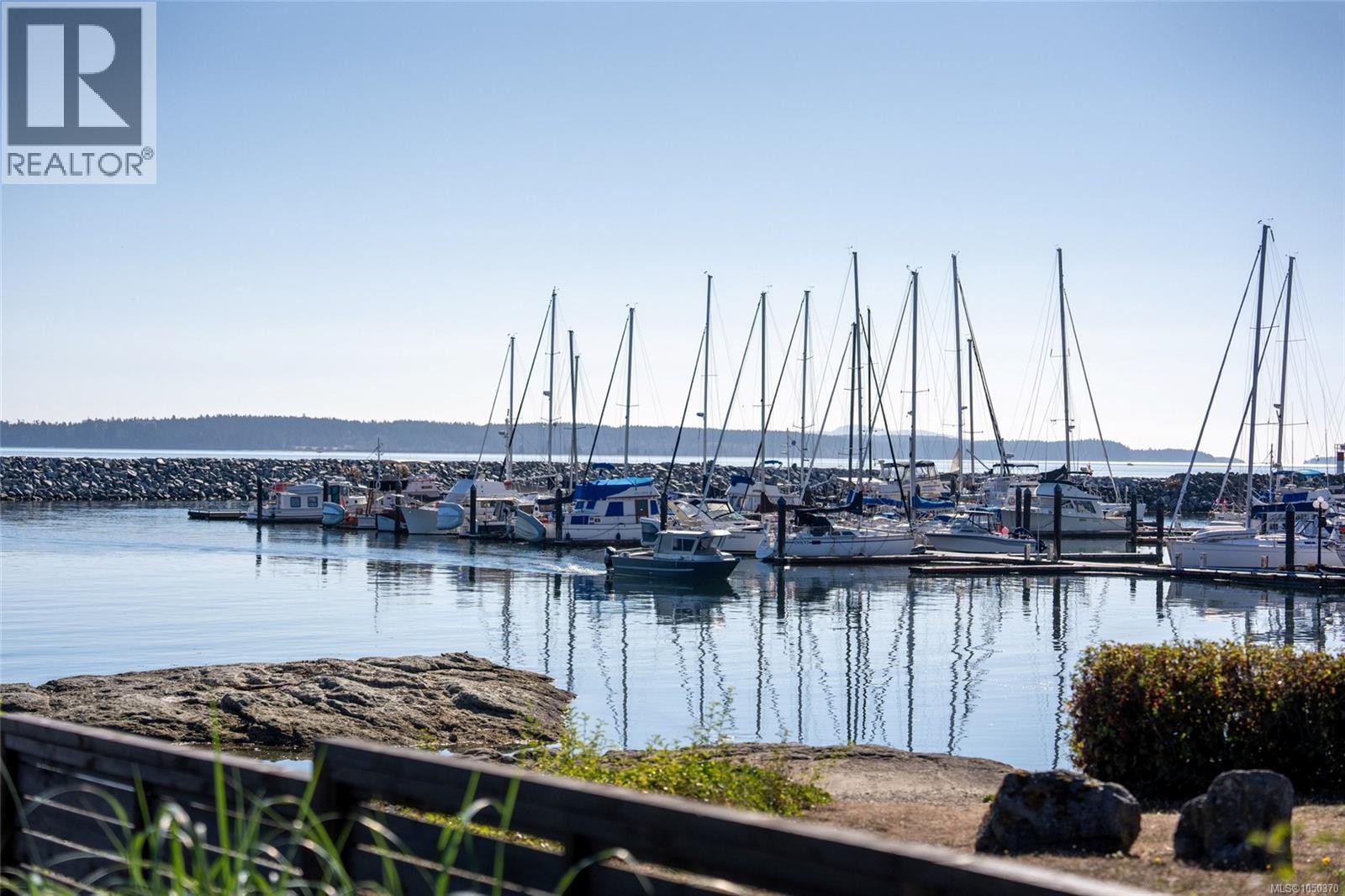 #1 2525 Rothesay Ave - 29