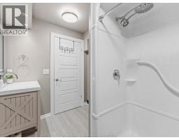 28 Mettawas Lane, Kingsville, ON N9Y0A2 Photo 27