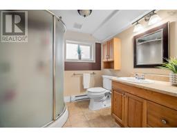 105 Flamingo Drive, Halifax, NS B3M1T2 Photo 37