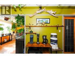 3pc Bathroom - 5420 50 Avenue, Camrose, AB T4V0T4 Photo 9