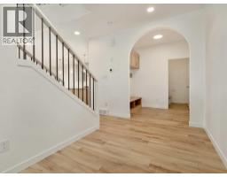 421 Blackwolf Boulevard N - photo 2