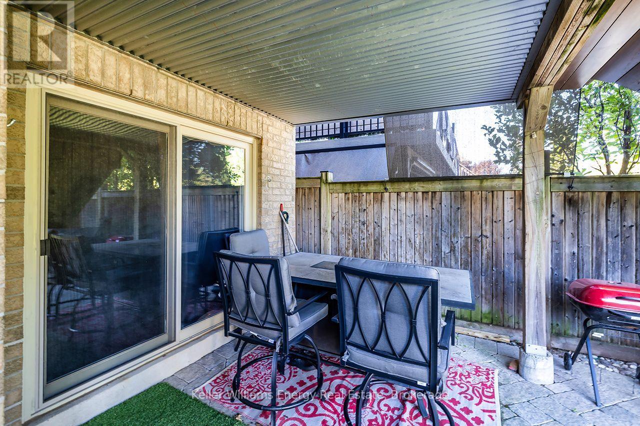 409 HARRIS STREET - 40