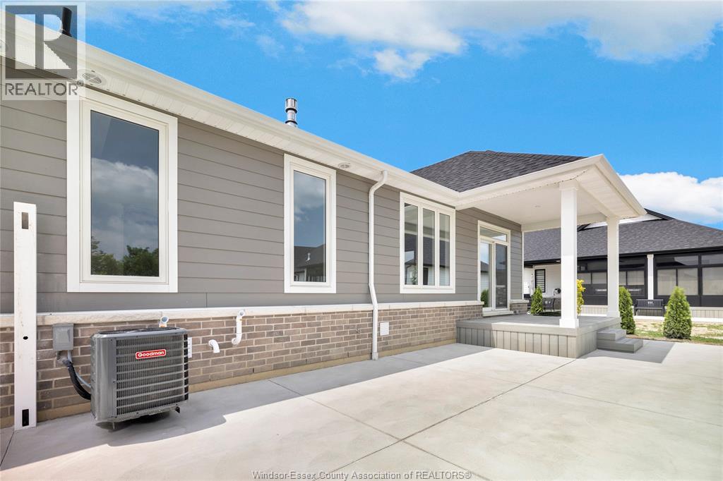 445 CASERTA CRESCENT - 39