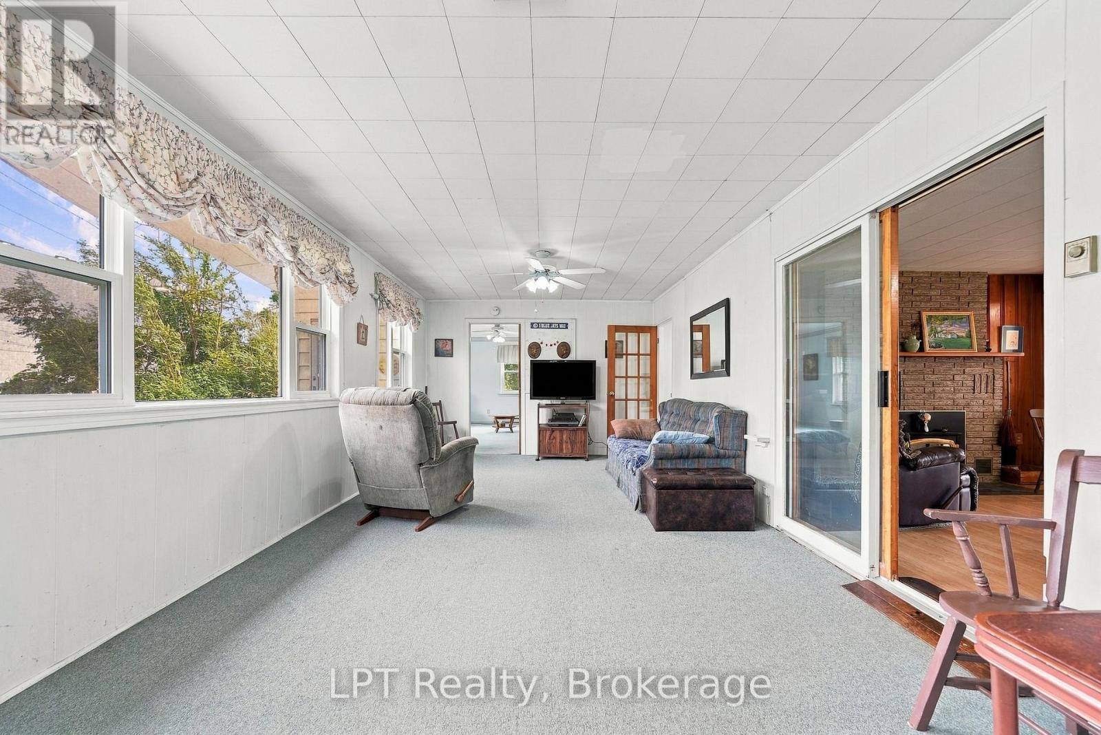 159 Point Pleasant Lane, Prince Edward County, ON photo 18