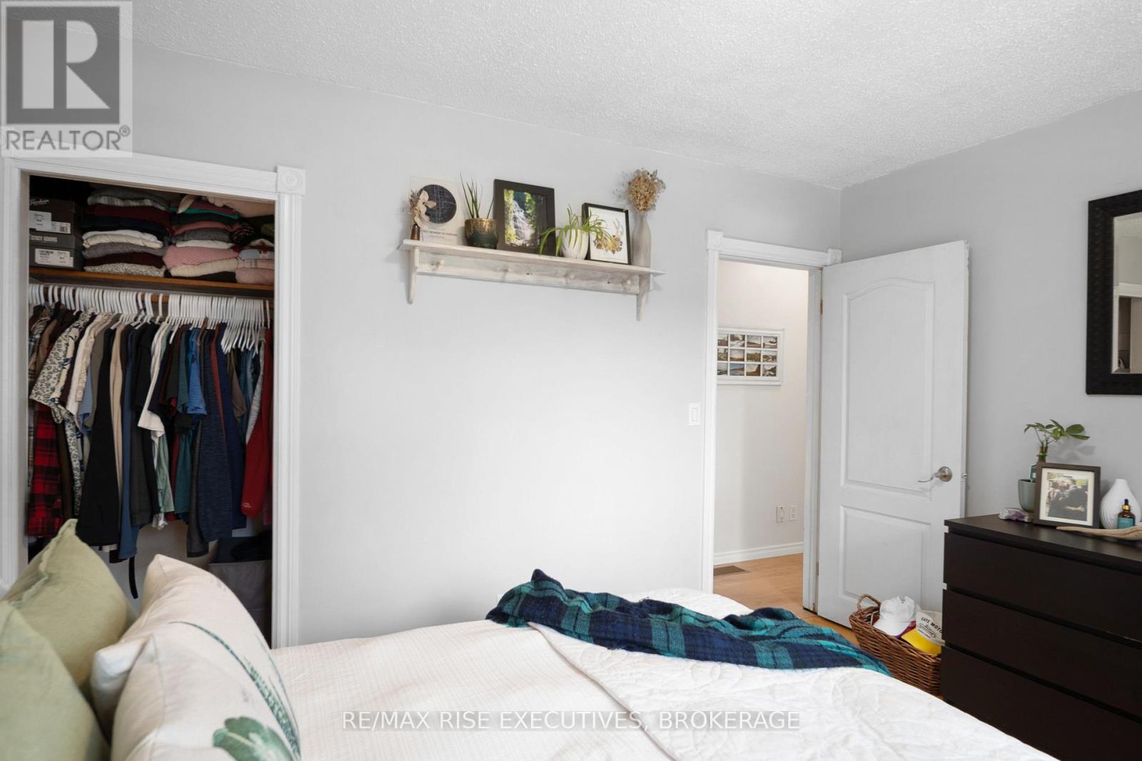 2547 KEPLER ROAD - Image 20