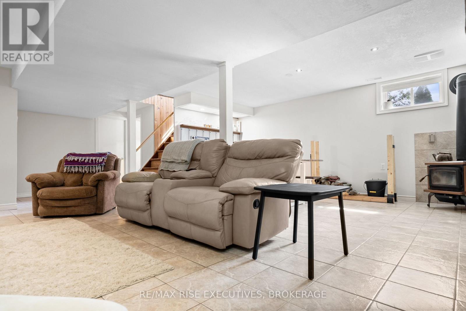 2547 KEPLER ROAD - 28