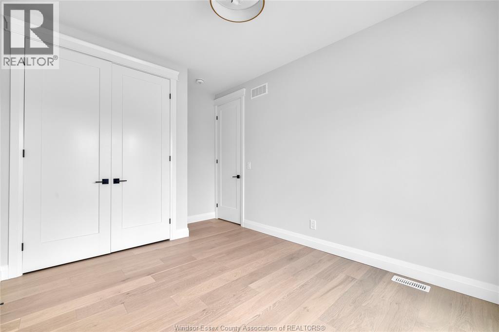 445 CASERTA CRESCENT - 6