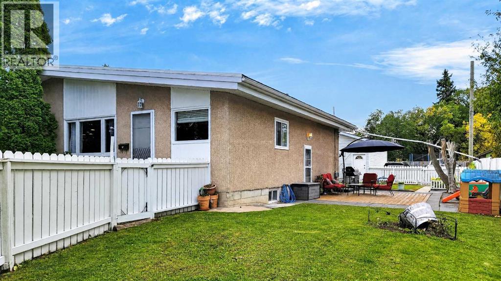 9908 86 Park Avenue, Grande Prairie, Alberta, T8V0C7