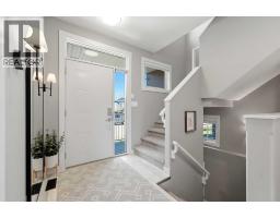 Family room - 59 Village Crescent, Red Deer, AB T4R0P3 Photo 12