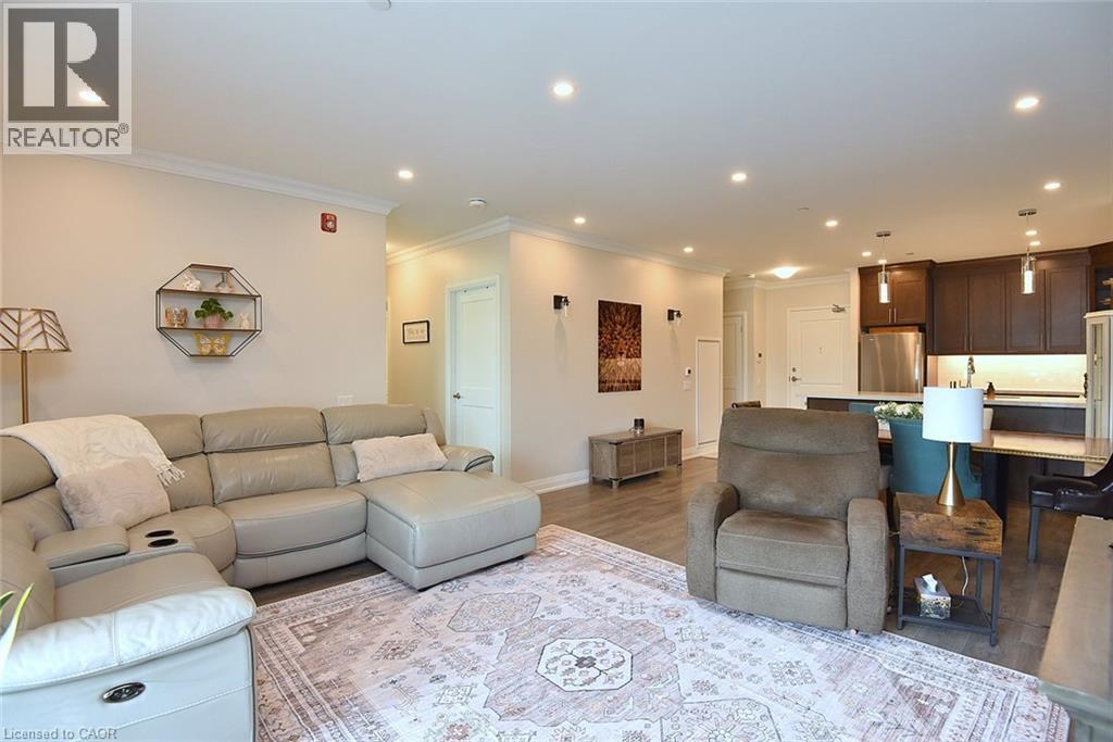 #114 830 MEGSON Terrace - 11
