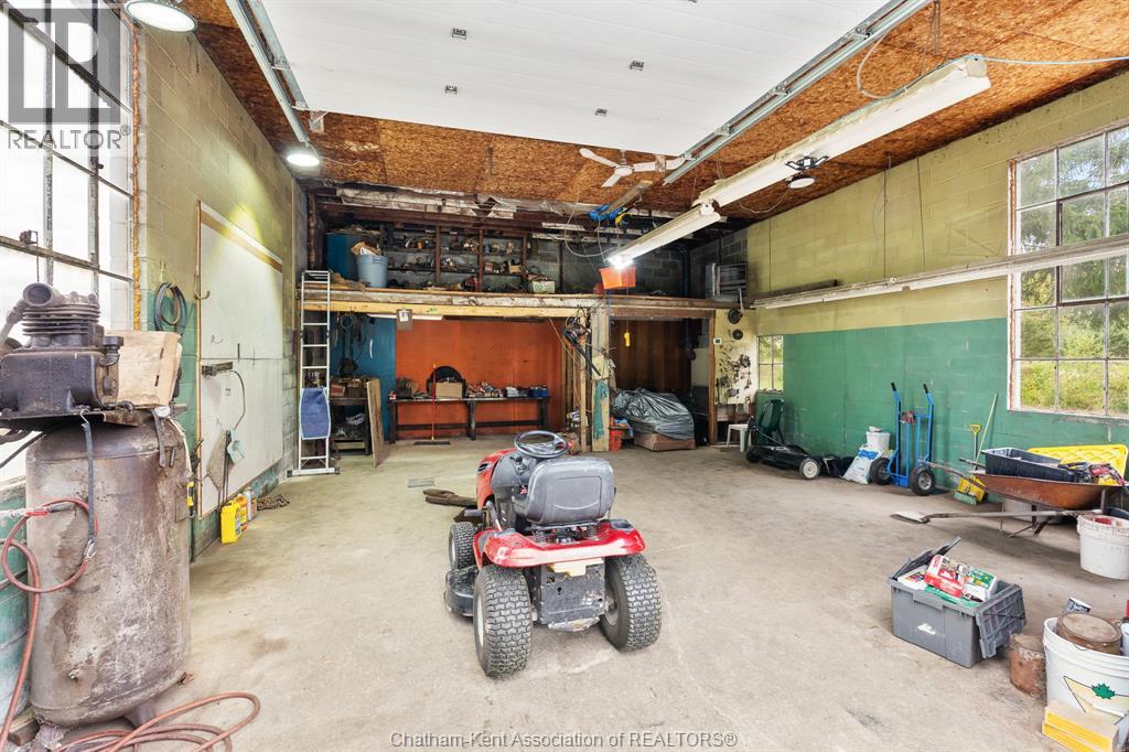 20725 Morris Road — photo 37