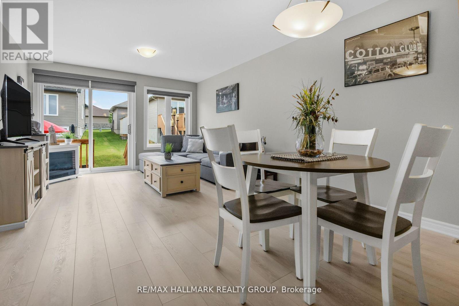 92 SEABERT DRIVE - 11