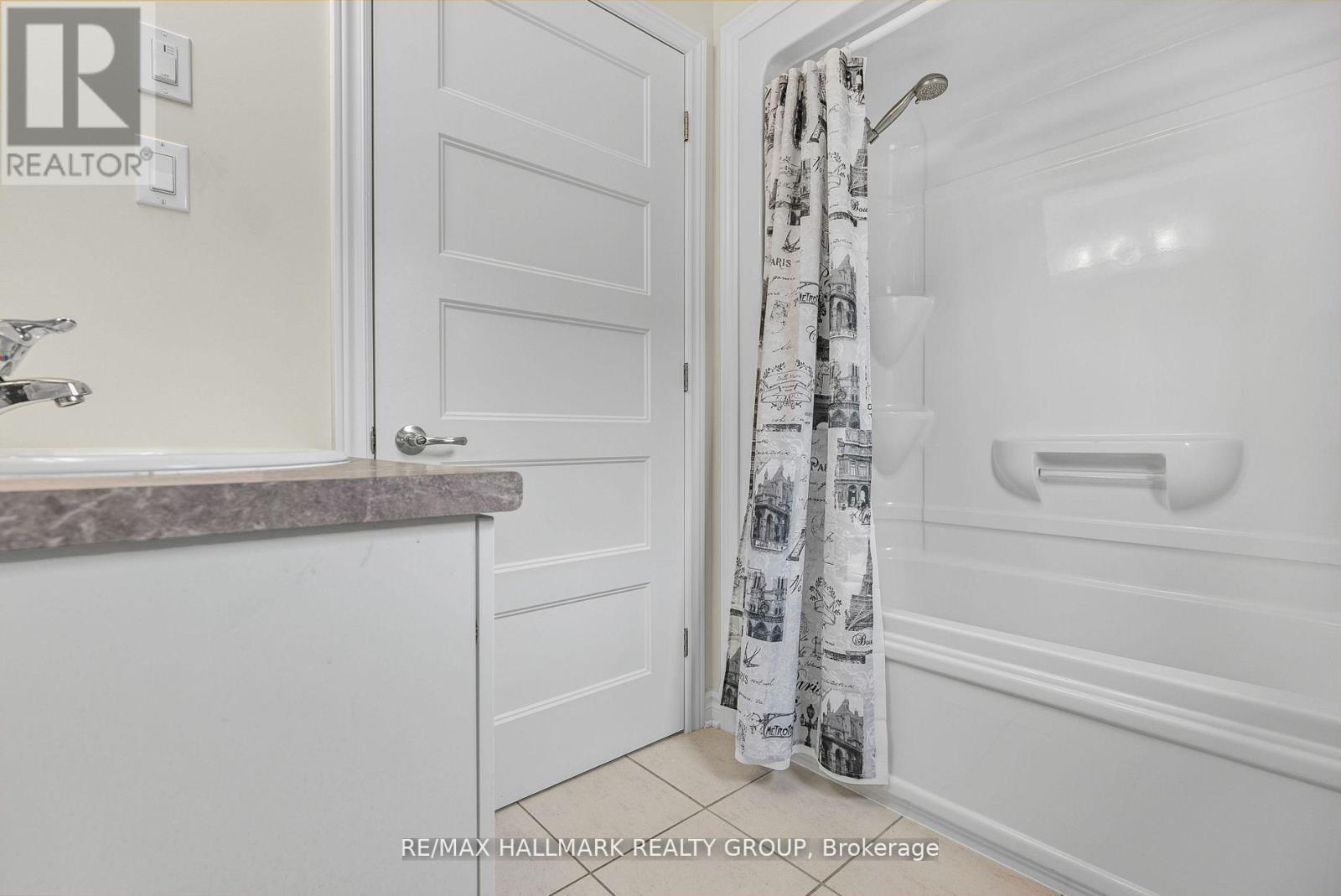 92 SEABERT DRIVE - 19